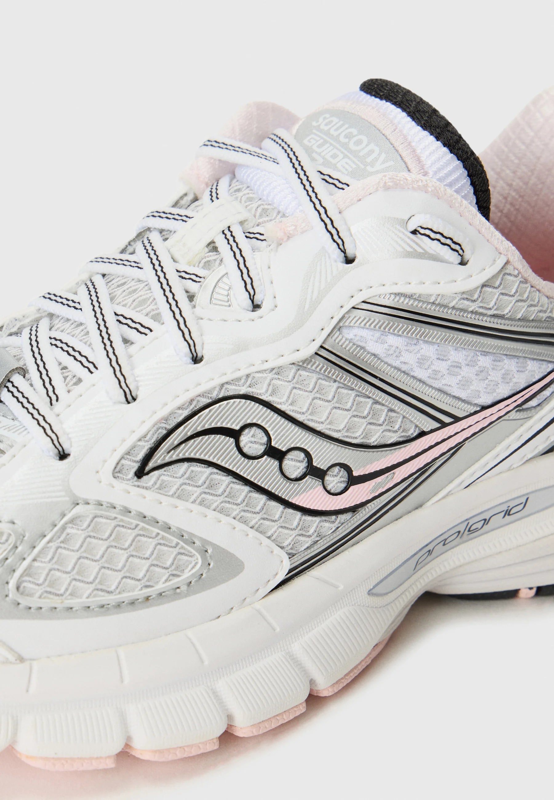 SAUCONY PROGRIDE GUIDE 7