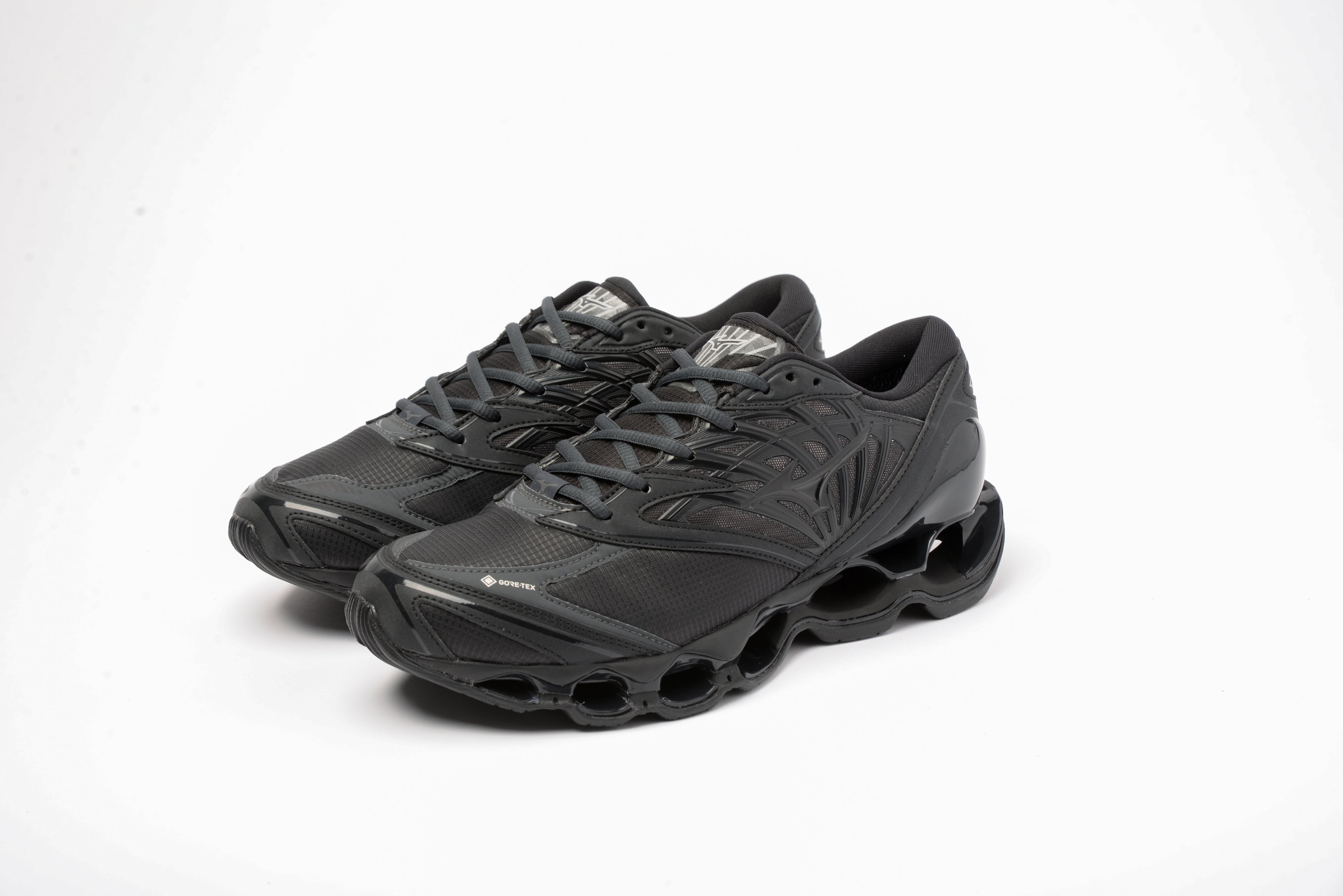 MIZUNO WAVE PROPHECY LS GORE TEX