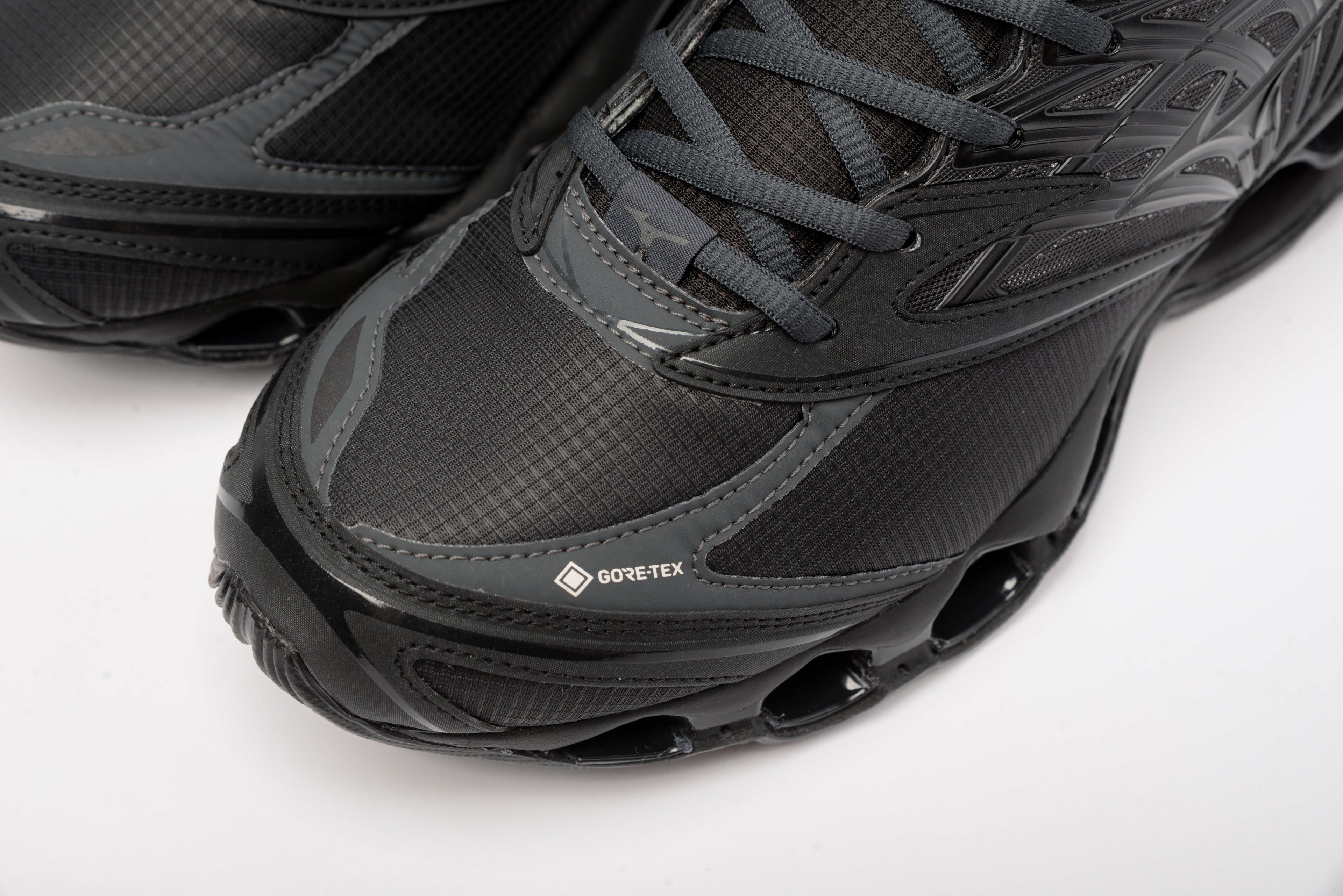 MIZUNO WAVE PROPHECY LS GORE TEX