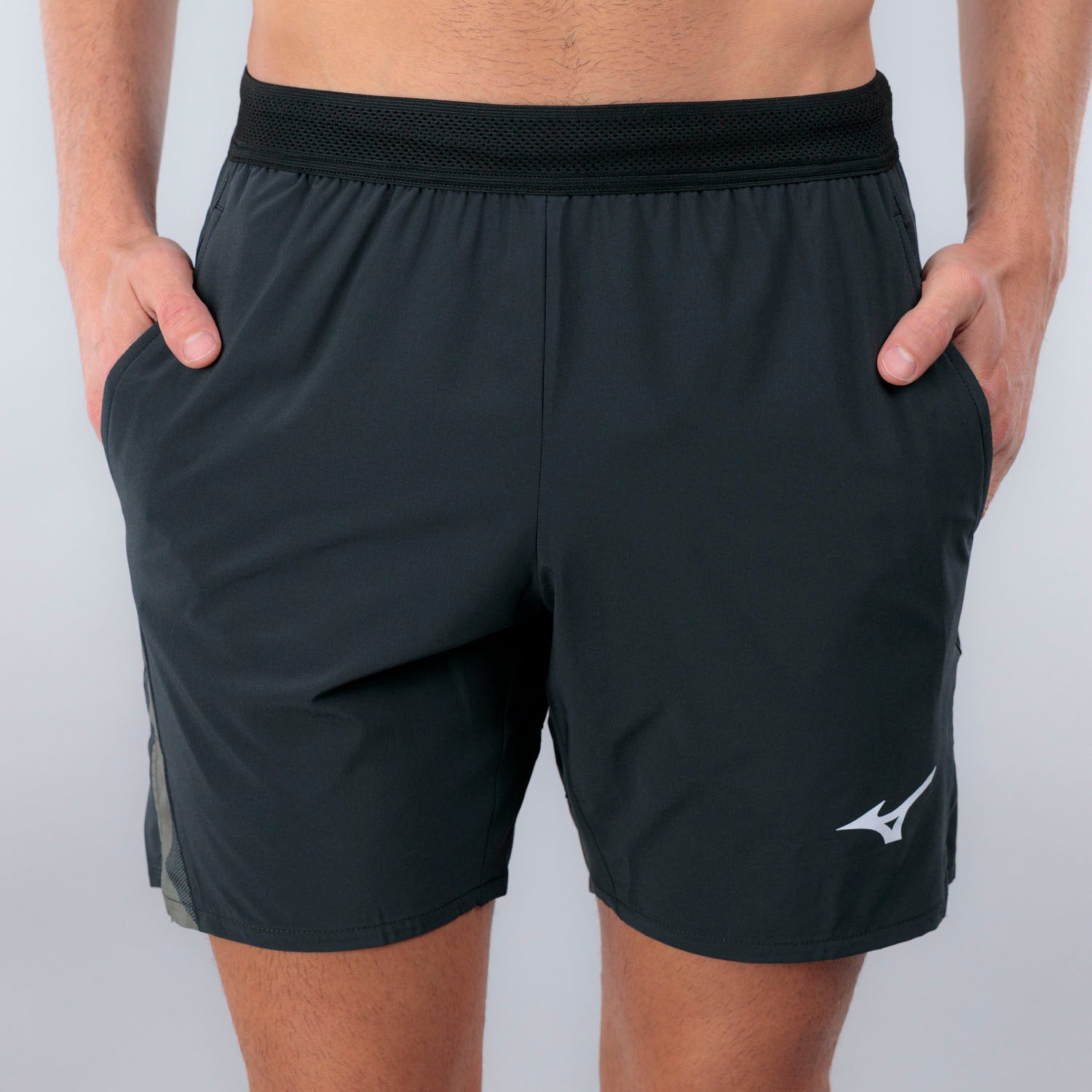 MIZUNO TENNIS SHORT 8 IN AMPLIFY BLACK GRAPE LEAF